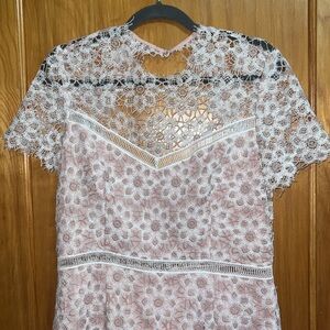Saylor Lillie lace dress size large